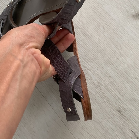 Theory Leather Python Size 10 Grey Sandals all leather gray summer vacation Croc - Picture 8 of 15